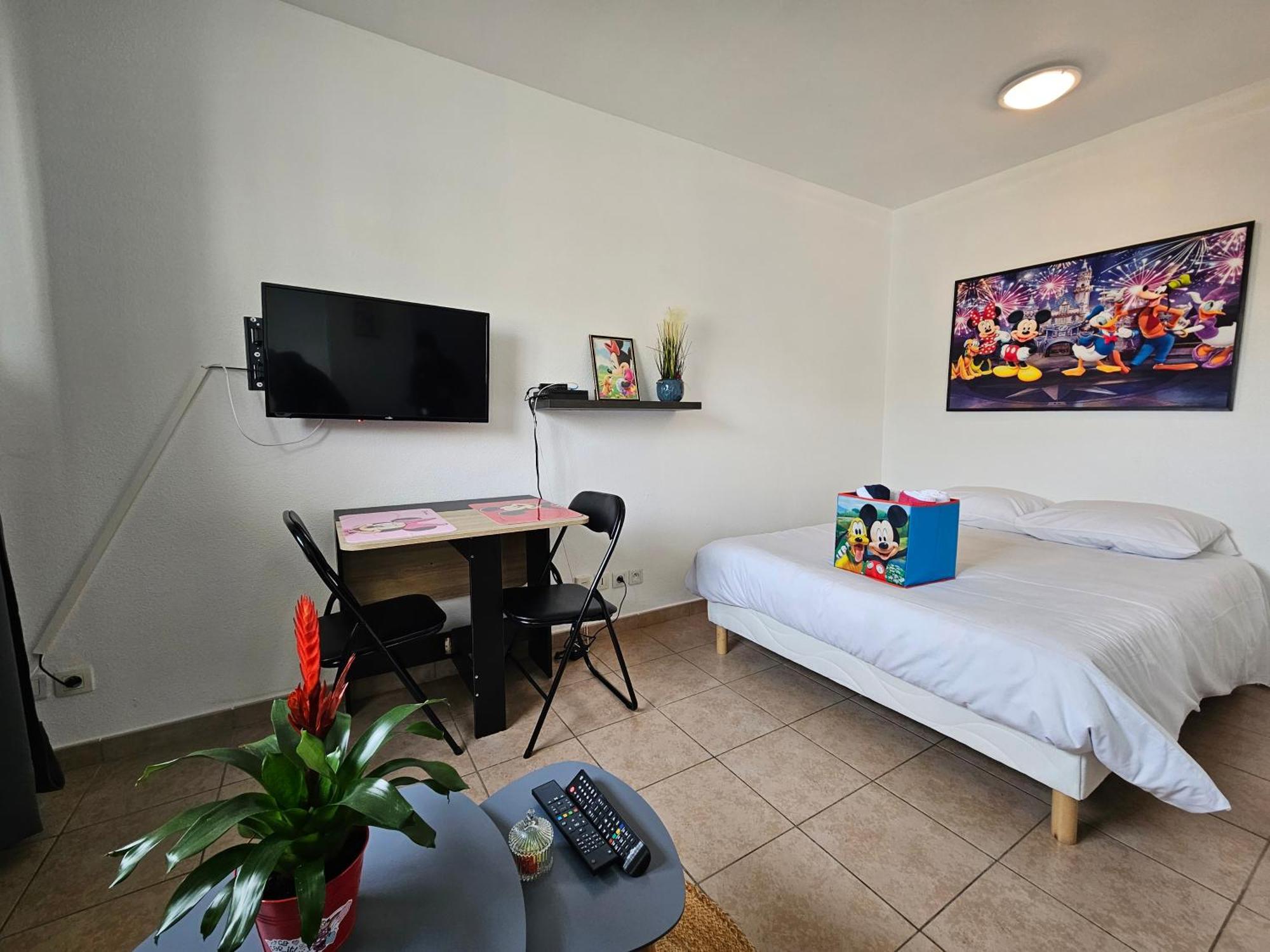 212 Appartement Disneyland Paris Montévrain Exteriör bild